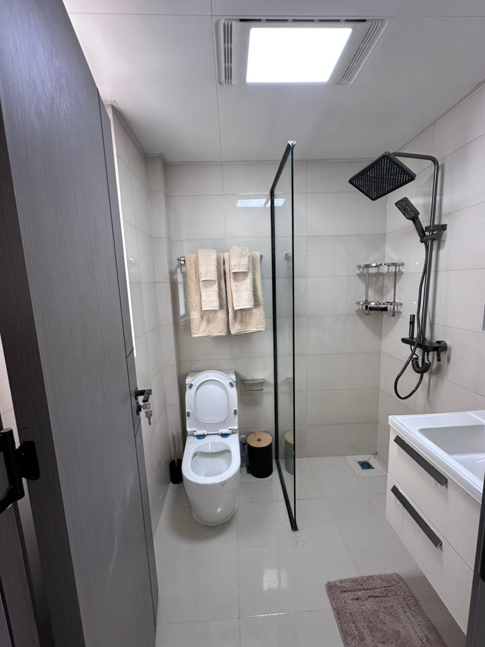 Two bedroom Ensuite — photo 4